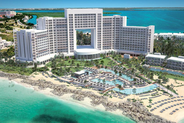 Riu Palace Peninsula – Cancun, Mexico